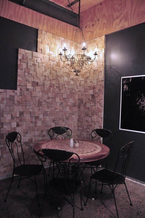 Cafe 4 - 03