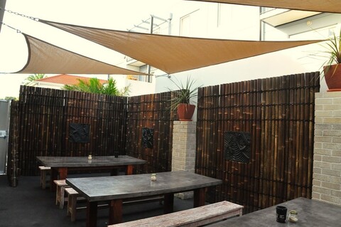 Cafe 4 - 06