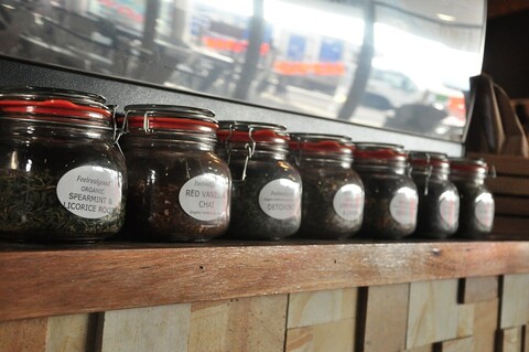 Cafe 4 - 08